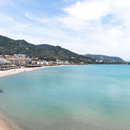 Meravigghia Apartment Cefalù Eksteriør billede